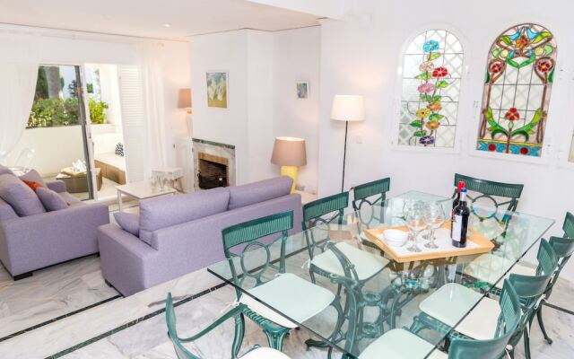Oasis Club II Triplex Apartment
