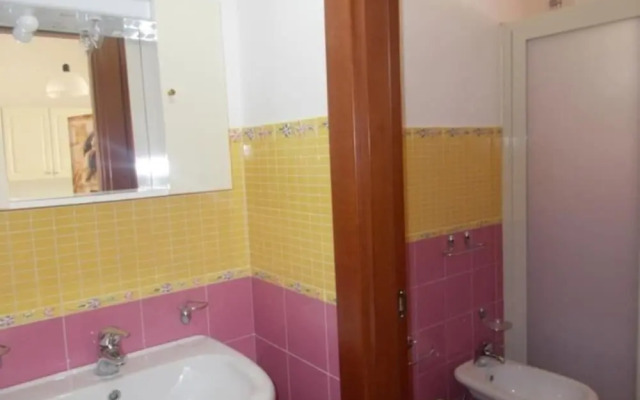 Cozy Retreat Near Baia Verde Beaches