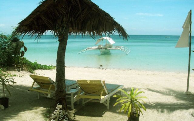 White Beach Bungalows