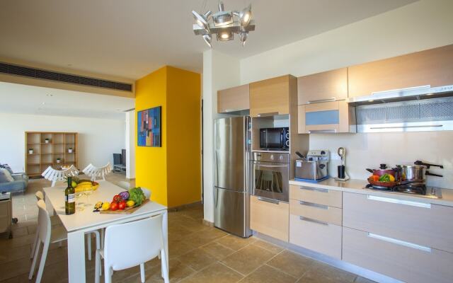 Nireas Seafront Villa 9