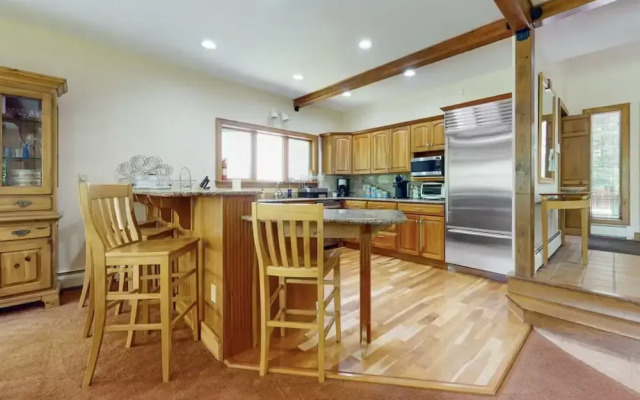 Vermont Serenity By Okemo 5 Bedroom Home