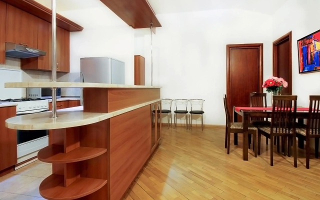 Apartment at Chaykovski Street (New Building)