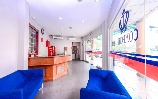 Super OYO 828 Comfort Hotel Shah Alam
