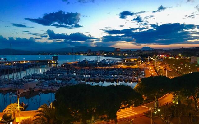 Hôtel Restaurant Le Touring