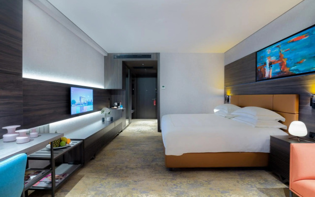 Emerald Hotel Pristina, Kosovo