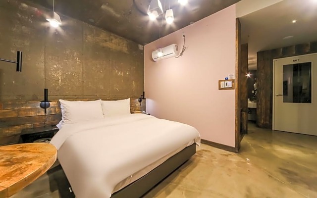 Busan Songdo Amnam Iwol Hotel