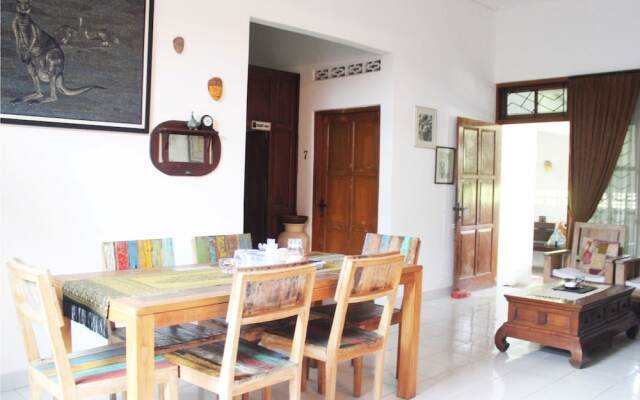 NIDA Rooms Pisang 83B Depok Sleman