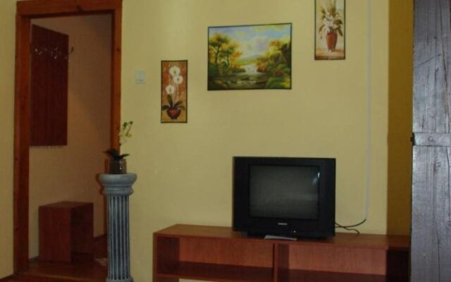 Thermal Kemping es Motel