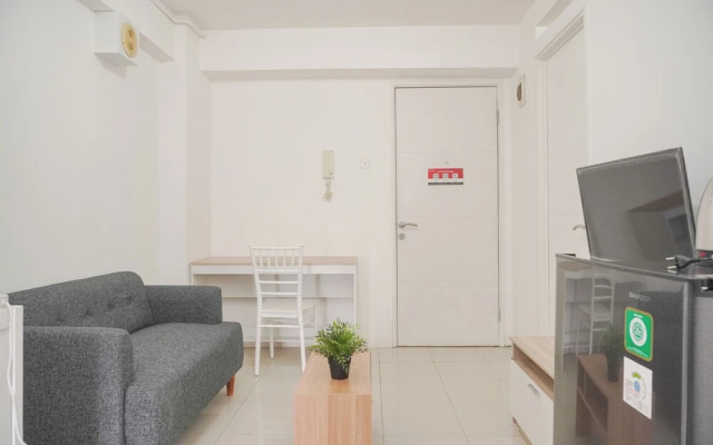 Nice And Tidy 2Br At Bassura City Apartment Near Mall