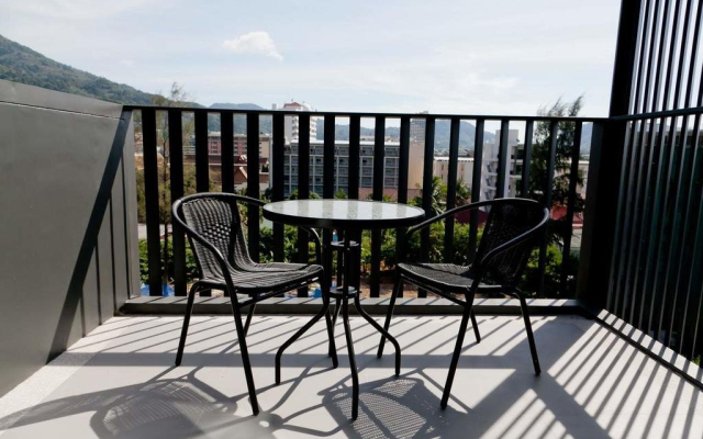 The Deck Patong