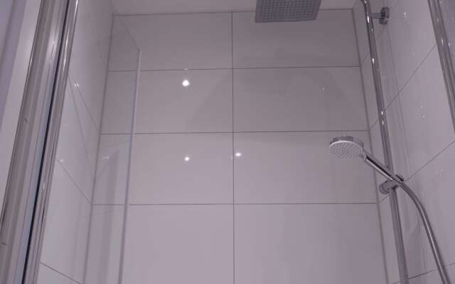 Helles Design-Appartement an der Messe