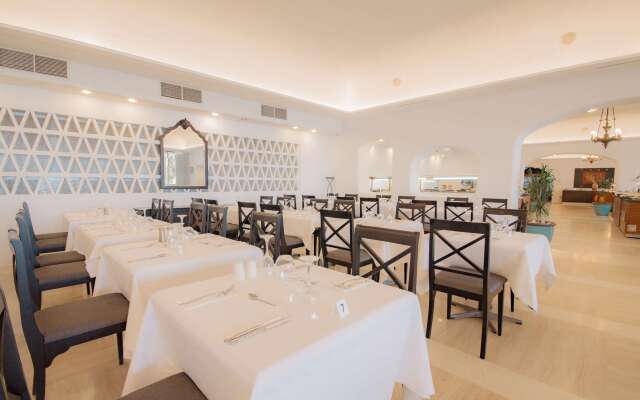 Corfu Holiday Palace Hotel