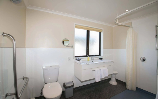 Allan Court Motel