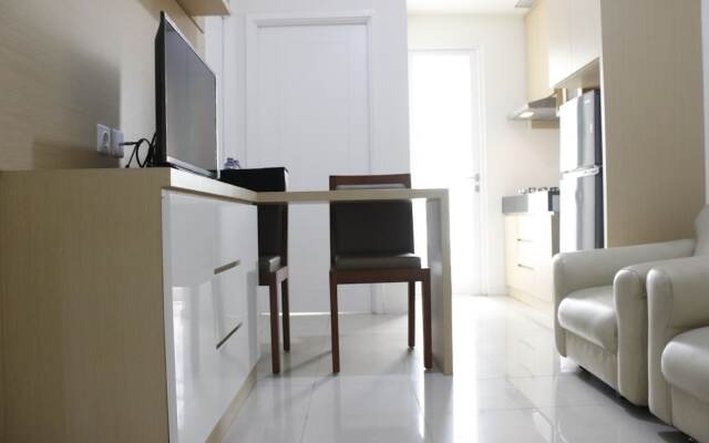 Quiet 2BR Apartment at Parahyangan Residence