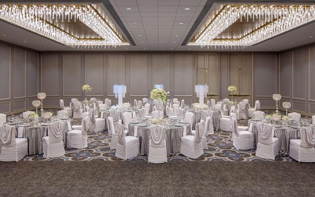 DoubleTree by Hilton Hotel Houston - Greenway Plaza