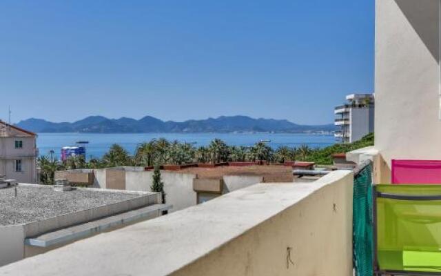 Immogroom - Sea View - Ac- Balcony - 5 Min From The Beach-Congressbeaches