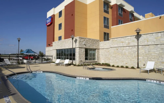 Fairfield Inn & Suites Dallas Plano/The Colony