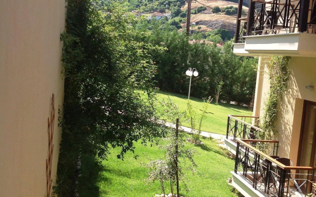 Meteoritis Hotel