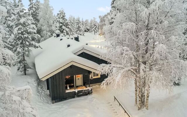 Lomaylläs b19 / palovaarankaarre 2 b