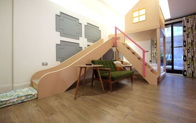 Apartment 321