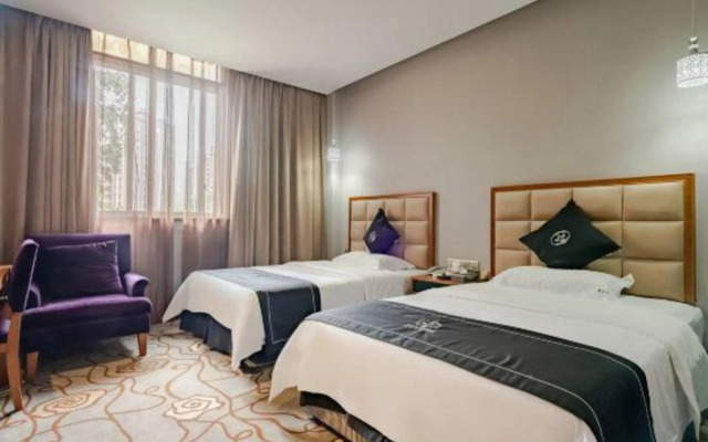 Black Prince Art Hotel (Luzhou Longmatan District Government Store)