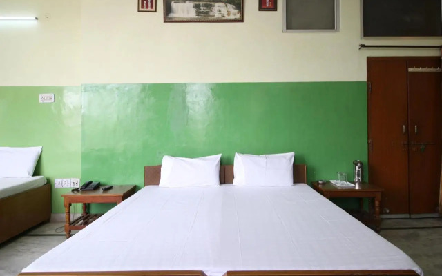 SPOT ON 38614 Shree Shyam Guest House