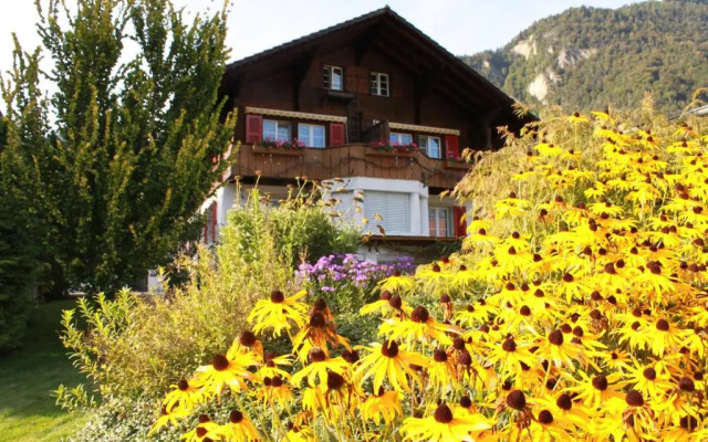Adventure Guesthouse