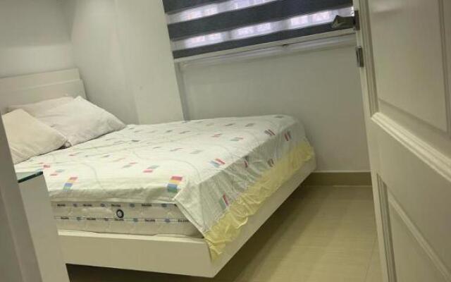 شاليه للايجار المفروش في شاطئ المعموره الاسكندريه للتواصل 01272849001