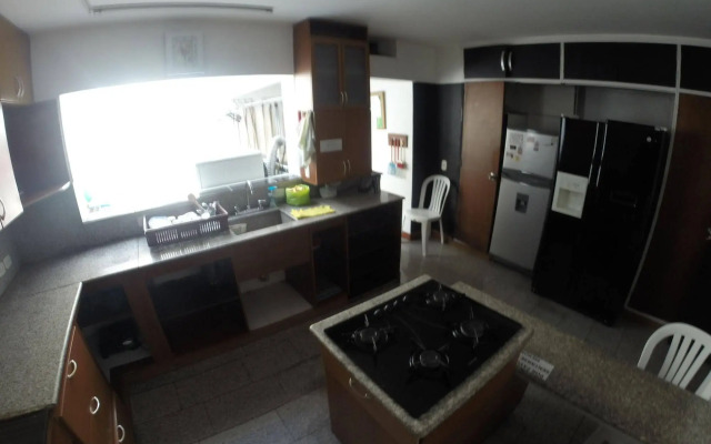 Ayenda 1224 Pixel House