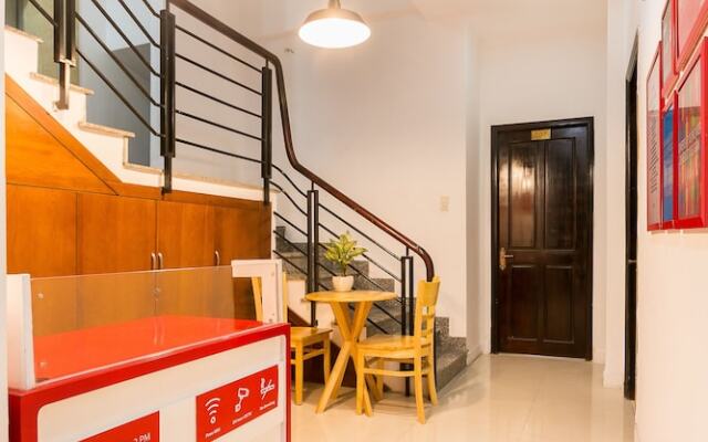 OYO 143 The K9 Central Hotel