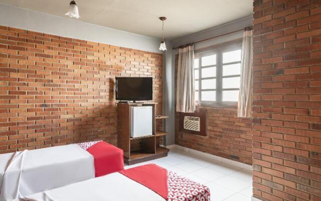 OYO Hotel Serras De Goyaz Centro