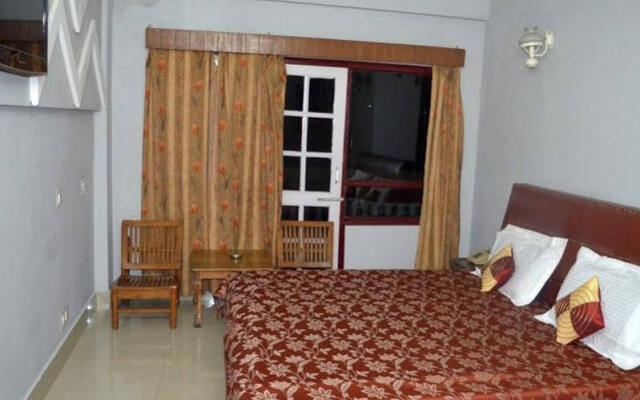 Hotel Surbhi
