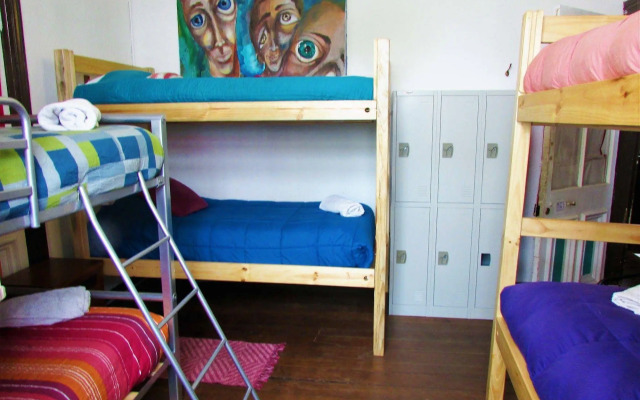 Casa Volante Hostal - Hostel