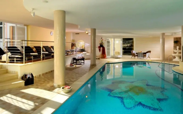 Hotel Ravelli