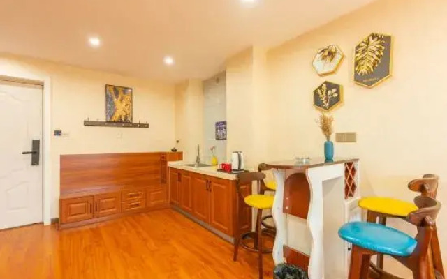Yunshu Apartment