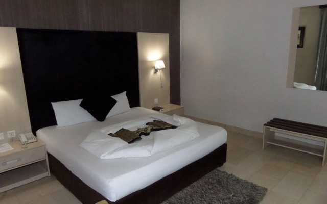 Limeridge Hotel