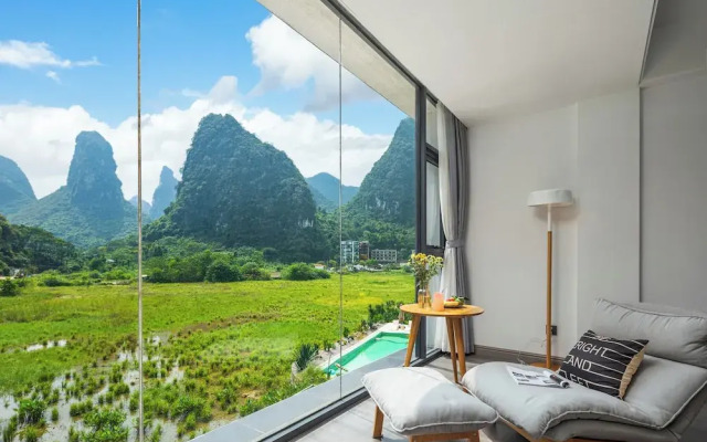 Yangshuo 1Q84 Tree Hotel