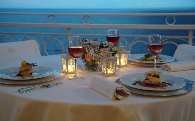 Hotel Club Due Torri