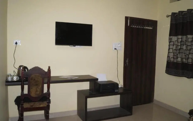 Goroomgo K & K Jabalpur