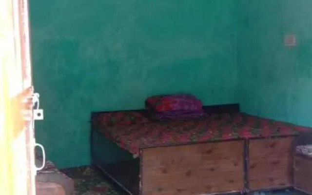 POP 92374 Sanjana Homestay