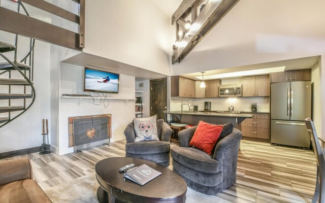 Wild Irishman 1064a by Summitcove Vacation Lodging