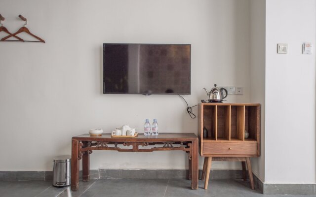 Zizai Music B&B(Qilou Old Street Branch)