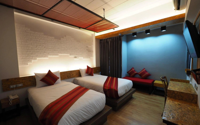 PS Sriphu Hotel