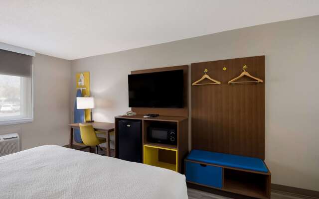 Days Inn by Wyndham Ankeny - Des Moines