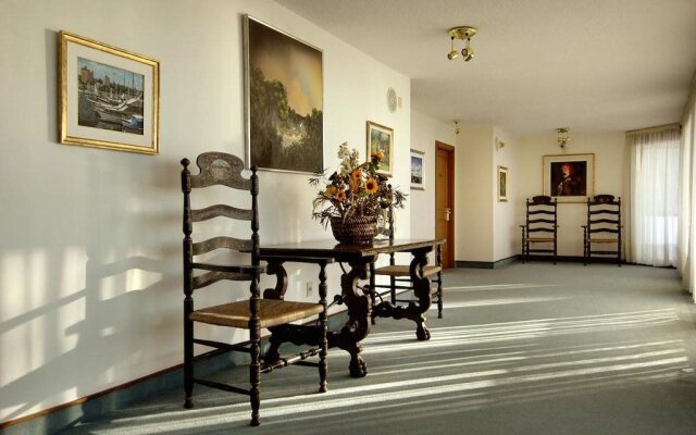 Hotel del Lago Golf & Art Resort