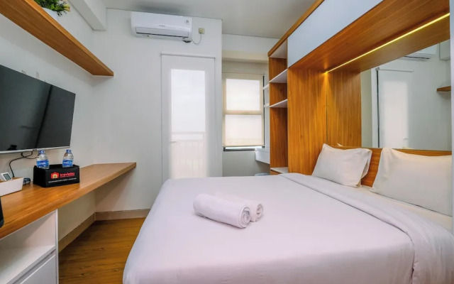 Comfort And Well Furnished Studio At Transpark Cibubur Apartment