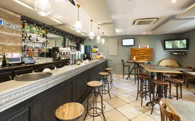 Hotel restaurant des Maures