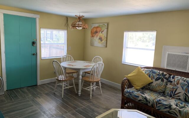 Nature Coast Inn and Cottages