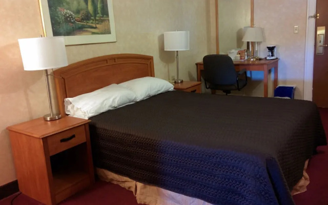 Royal Inn and Suites
