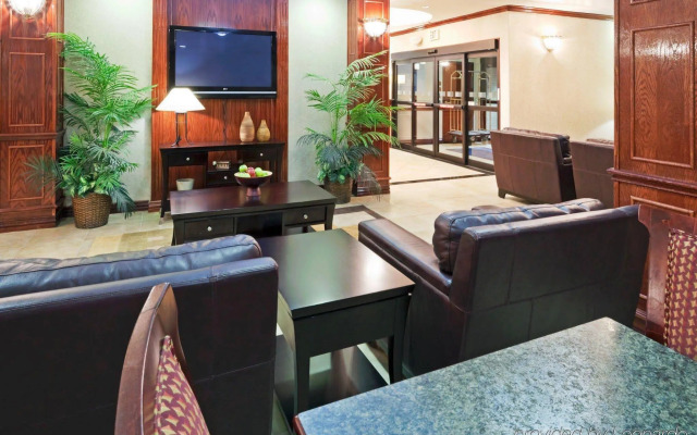 Holiday Inn Express Hotel & Suites Dallas - Duncanville by IHG